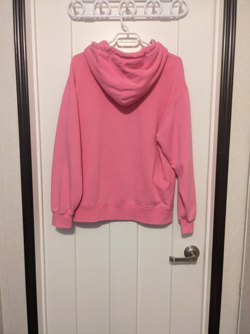Pink garage hoodie - Picture 2 of 6